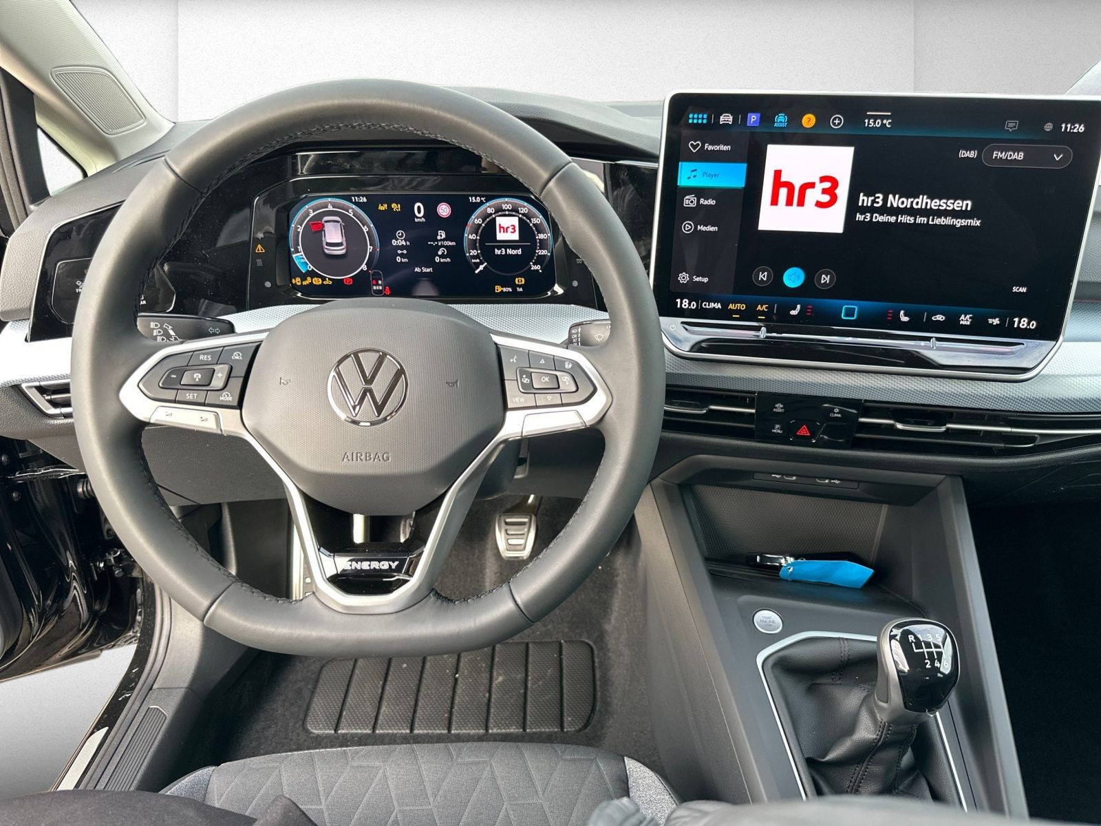 Volkswagen - Golf_13