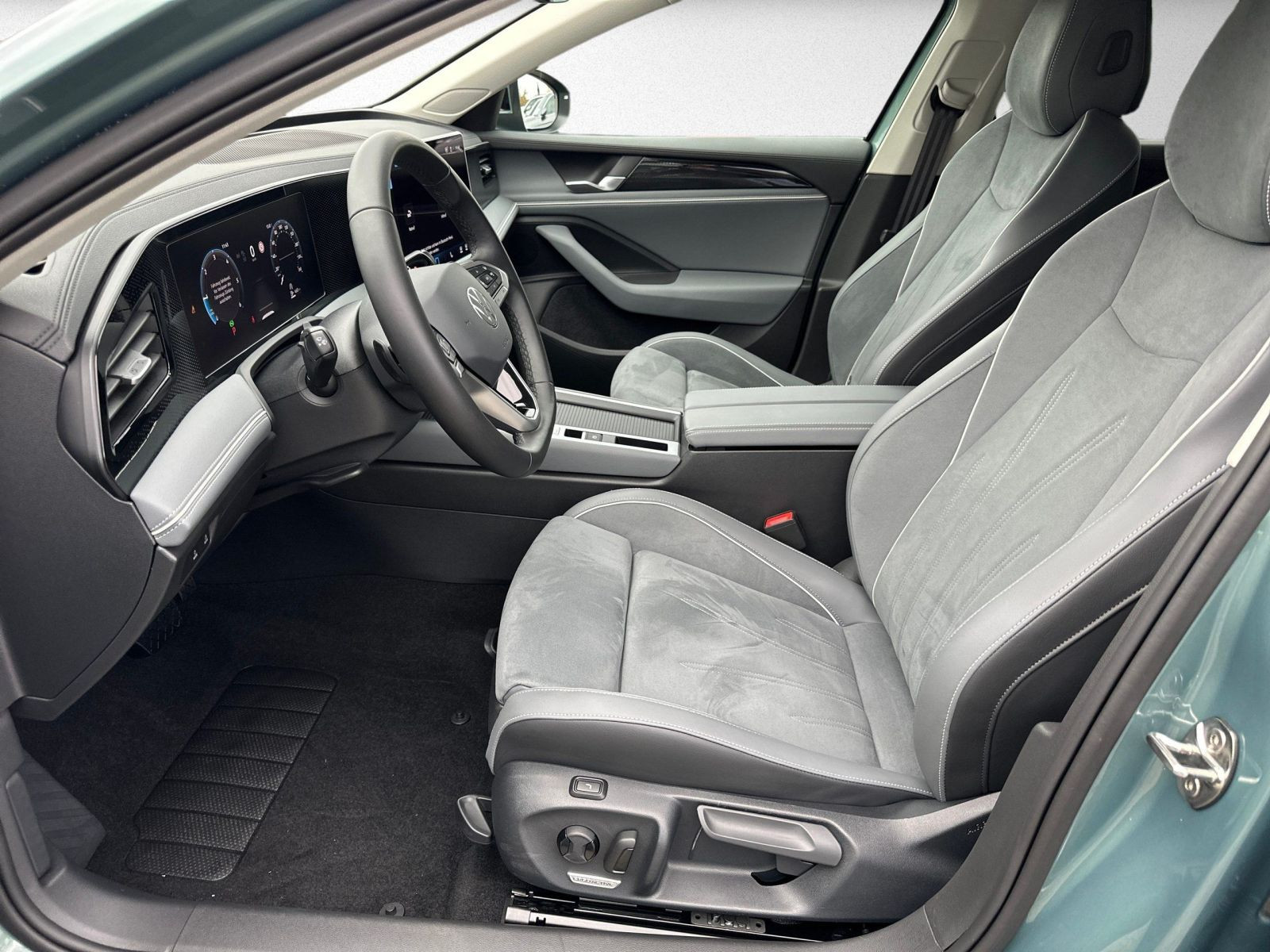 Volkswagen - Passat Variant_10