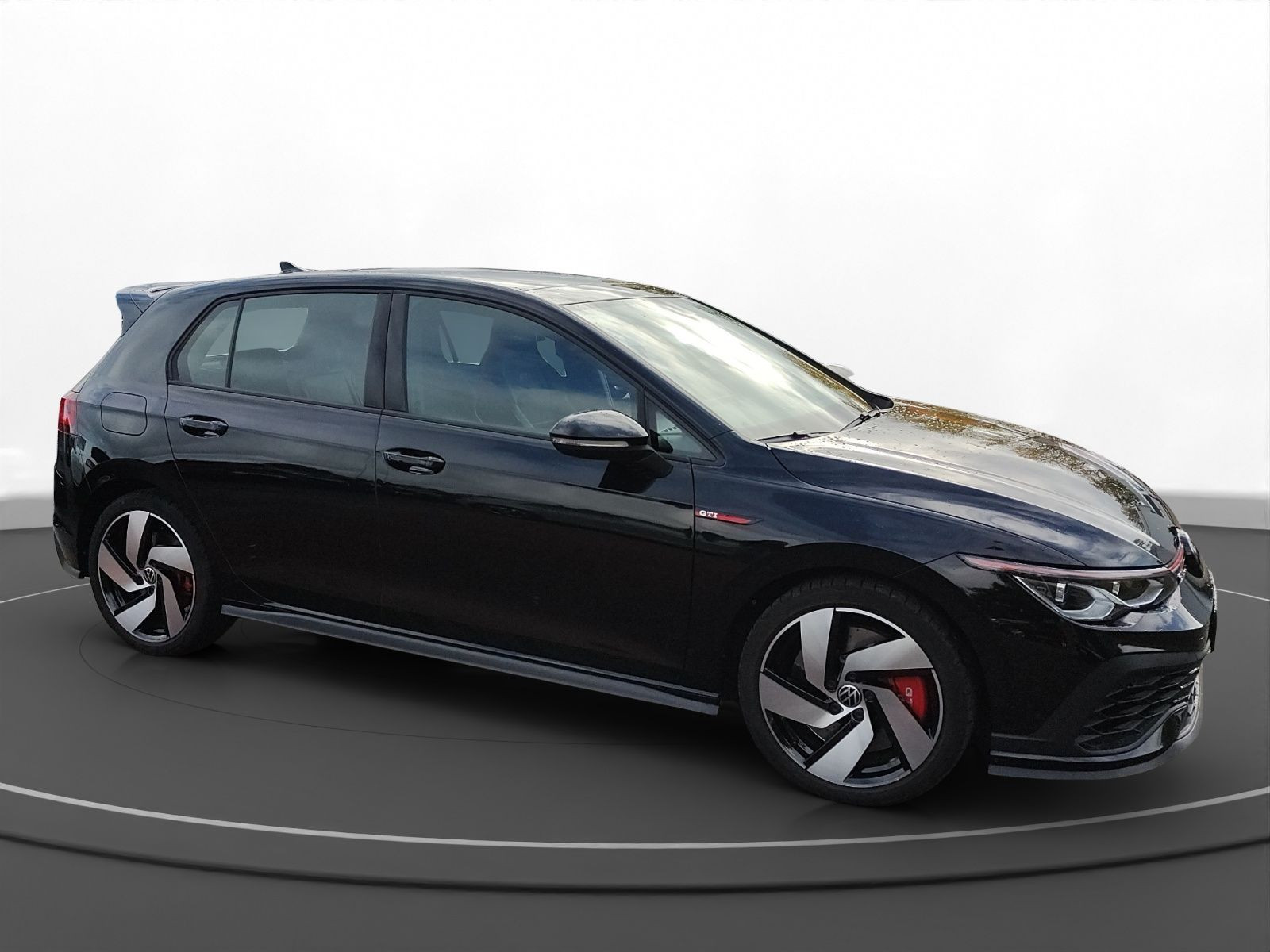 Volkswagen - Golf GTI_12
