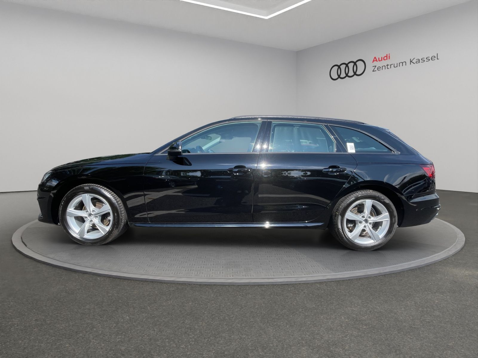 Audi - A4 Avant_4
