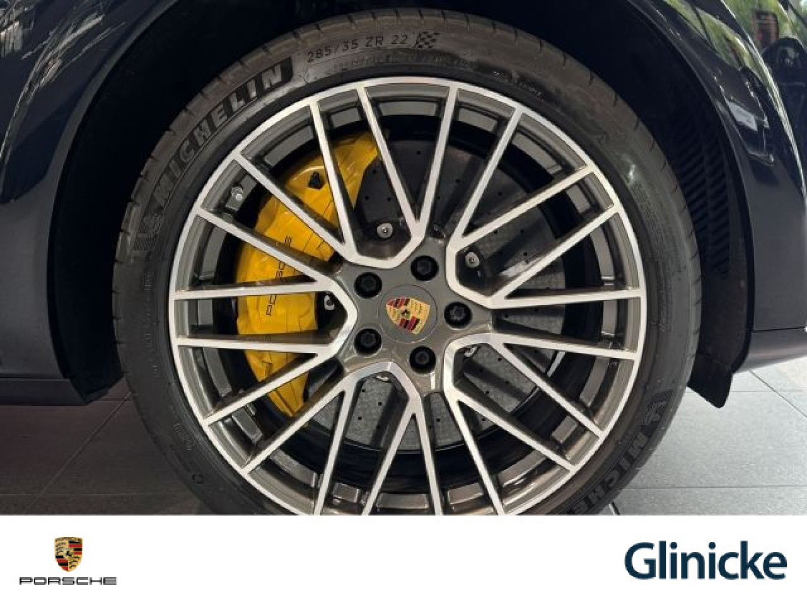 Porsche - Cayenne_21