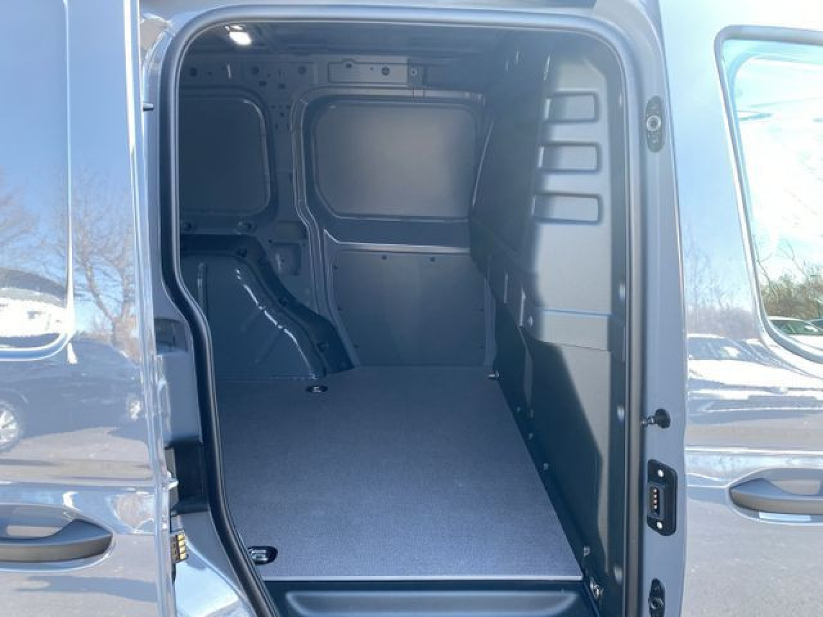 Volkswagen - Caddy Cargo_16