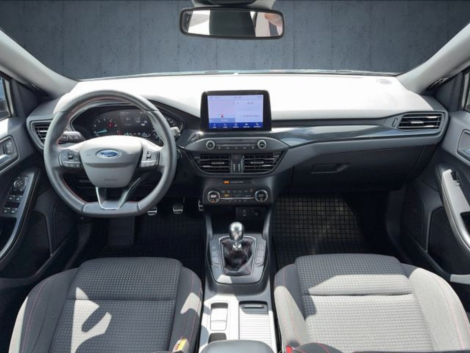 Ford - Focus_11