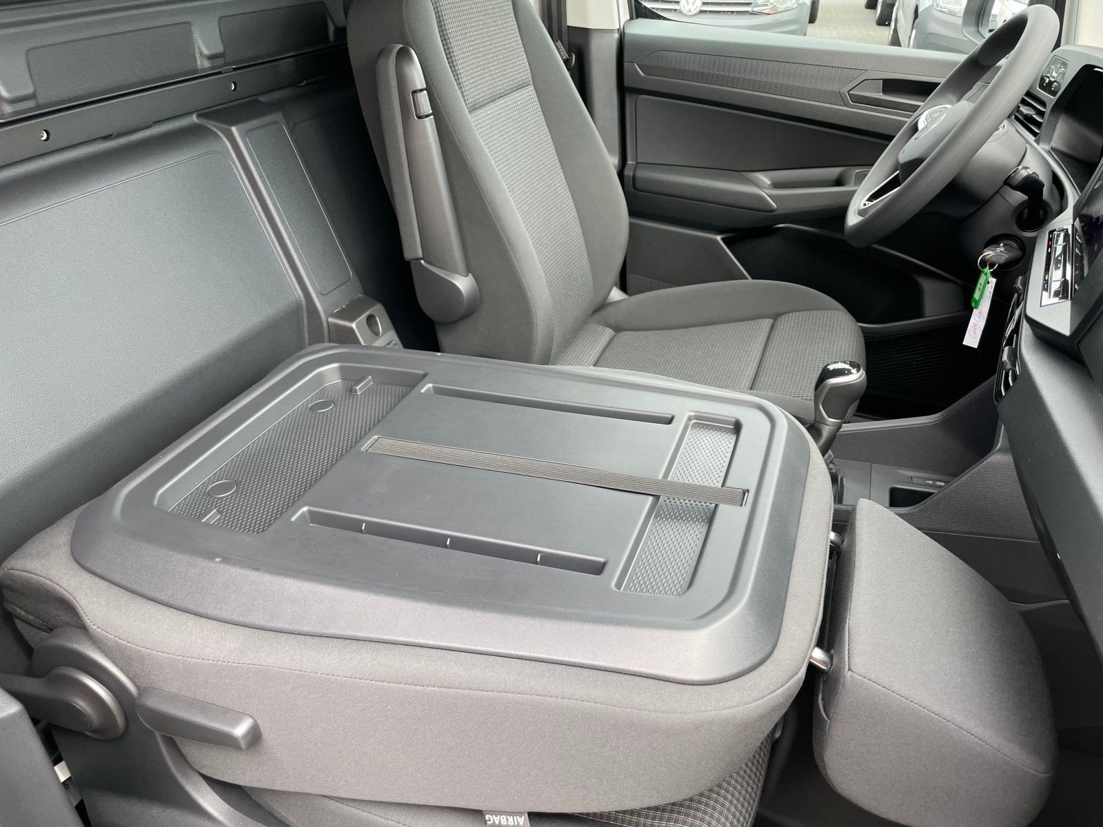 Volkswagen - Caddy Cargo_9
