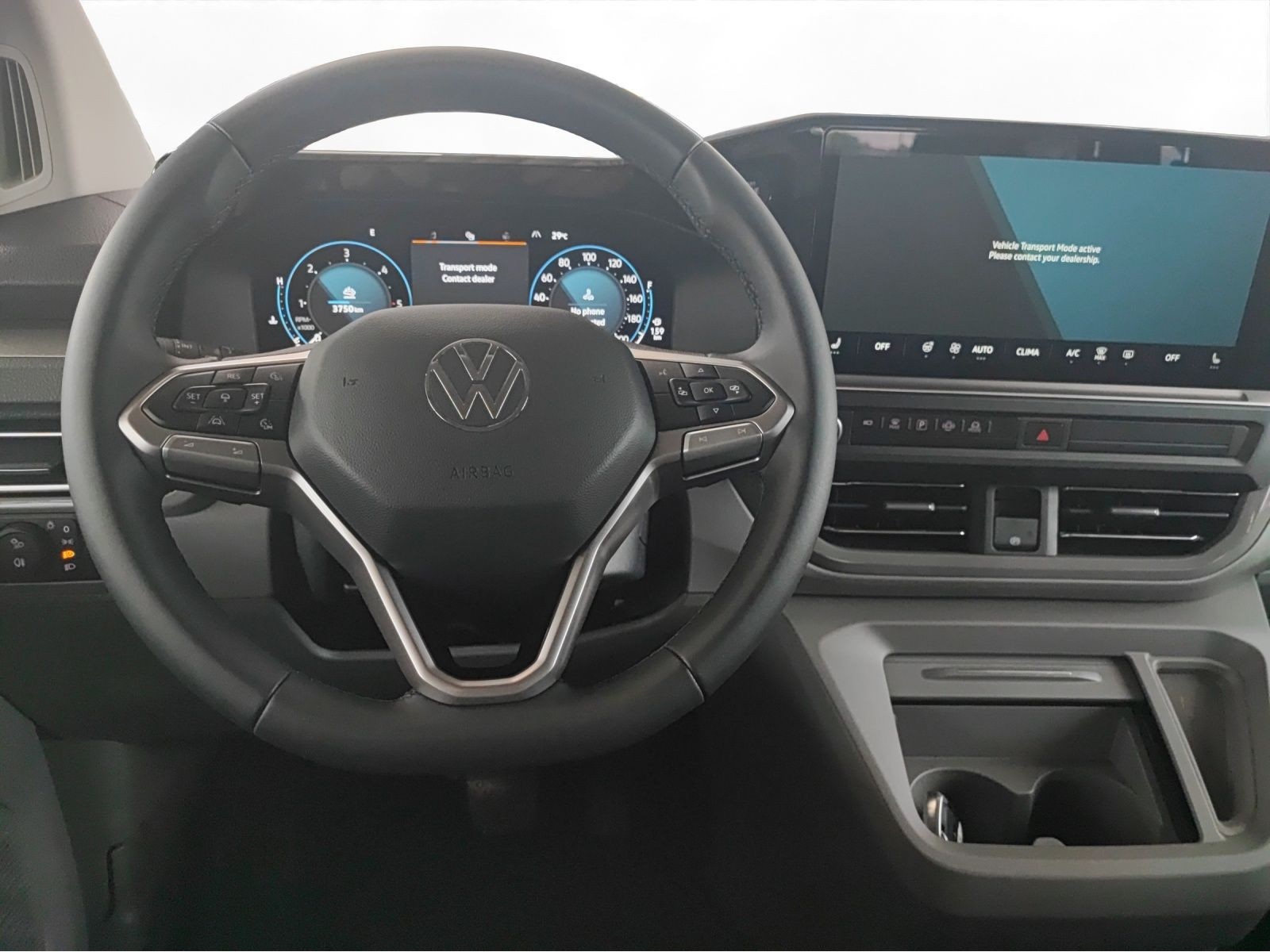 Volkswagen - T7 Caravelle_4