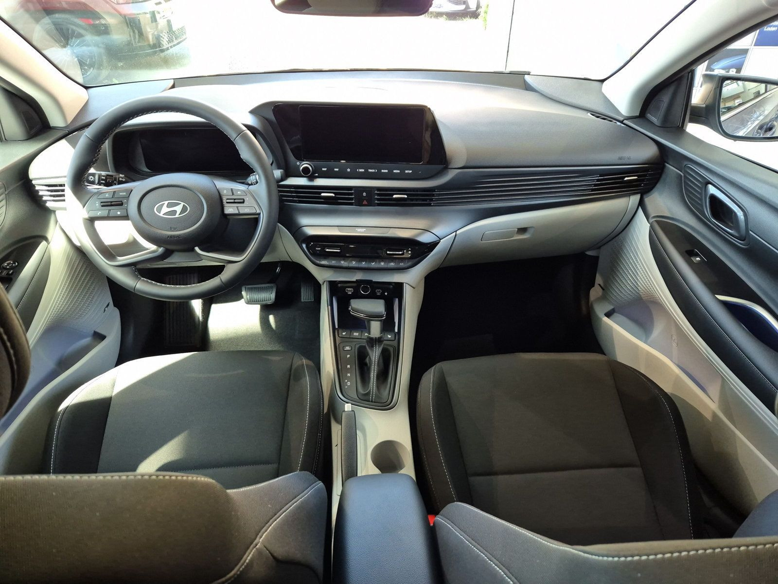 Hyundai - i20_10
