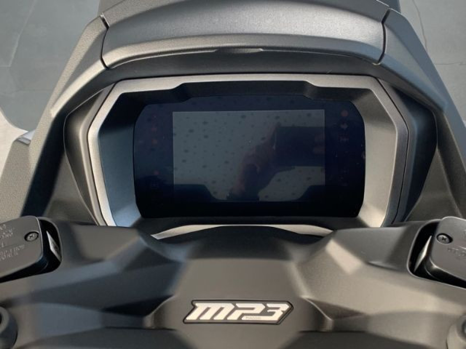 Piaggio - MP3_16