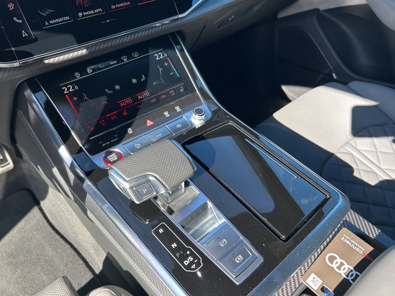 Audi - SQ8_8