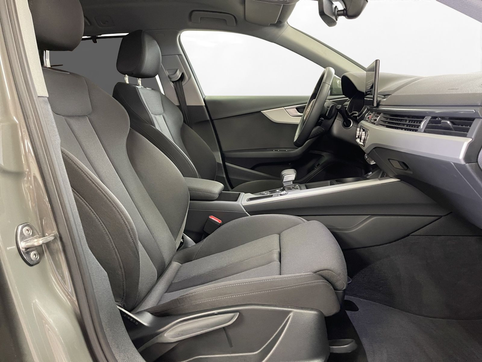 Audi - A4 Avant_18