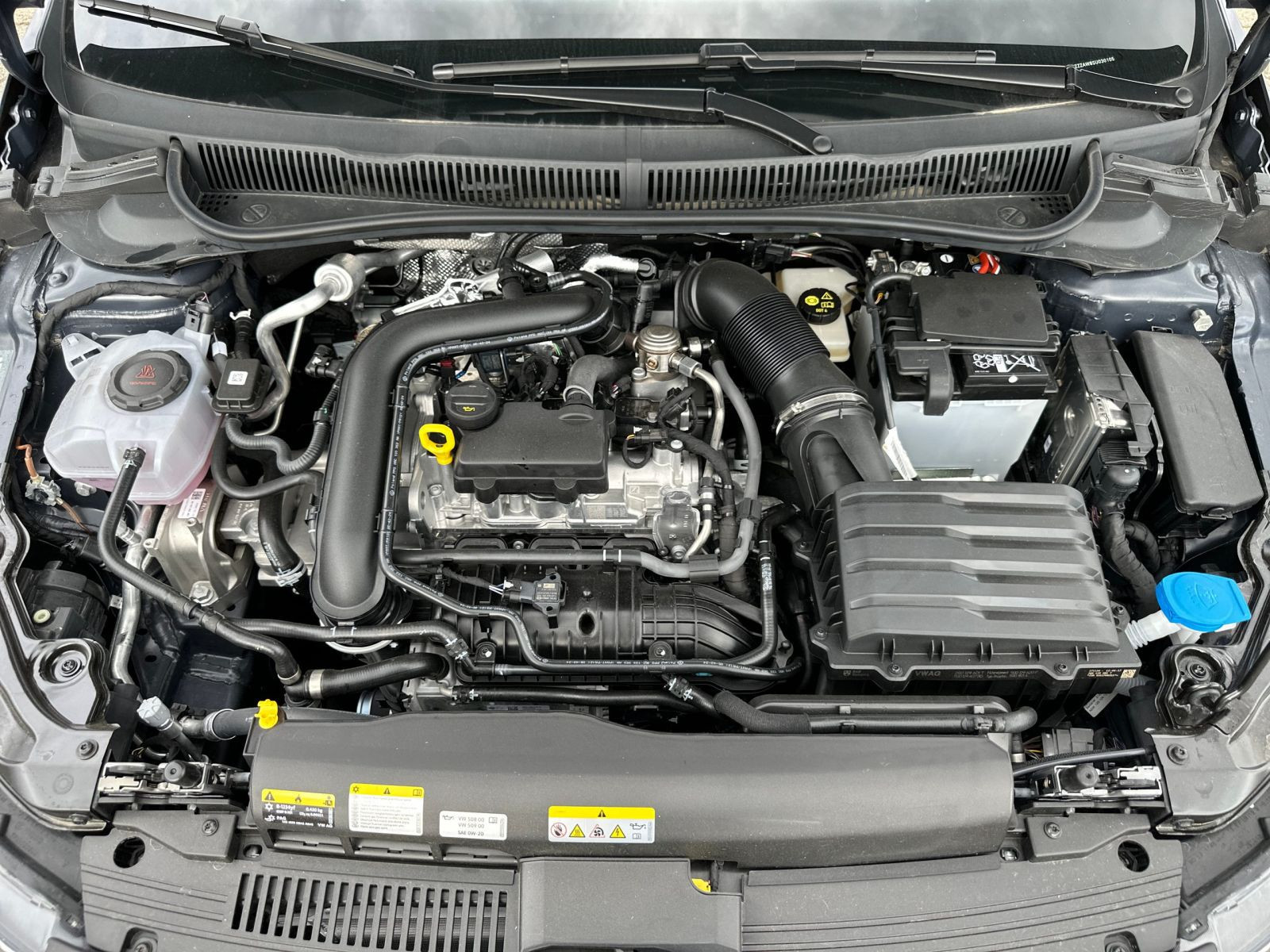 Volkswagen - Polo_22