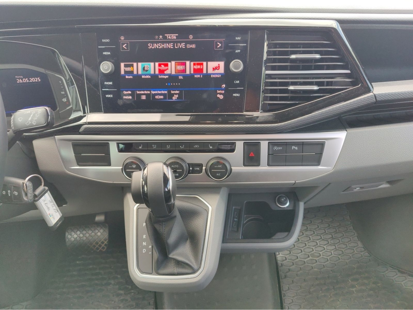 Volkswagen - T6.1 Caravelle_6