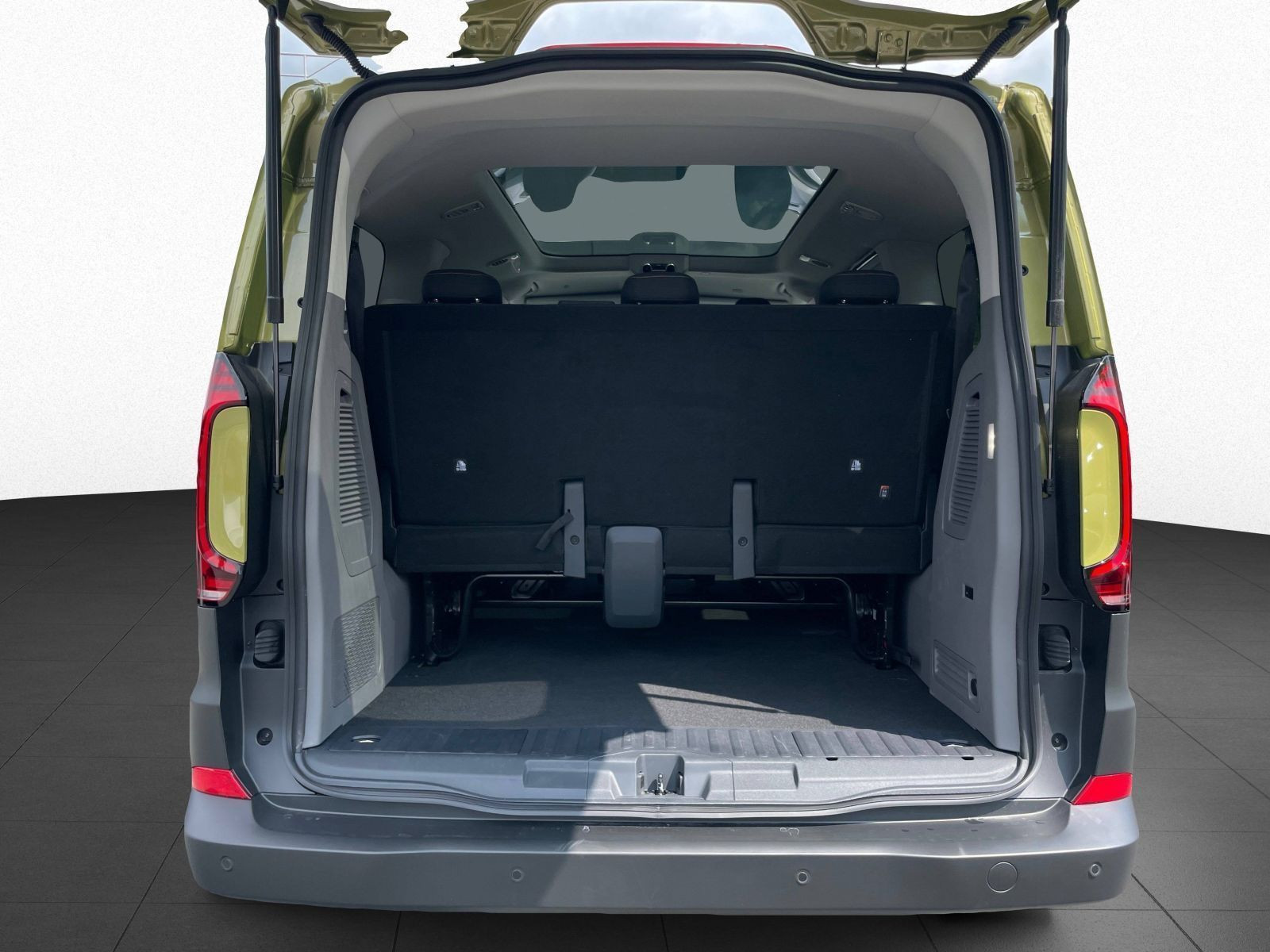 Volkswagen - Caravelle_4