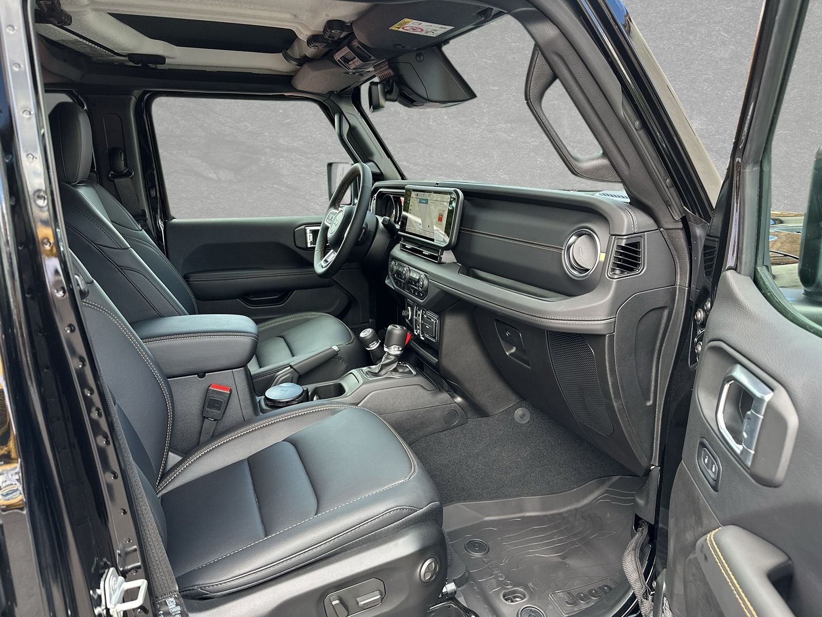Jeep - Wrangler_3