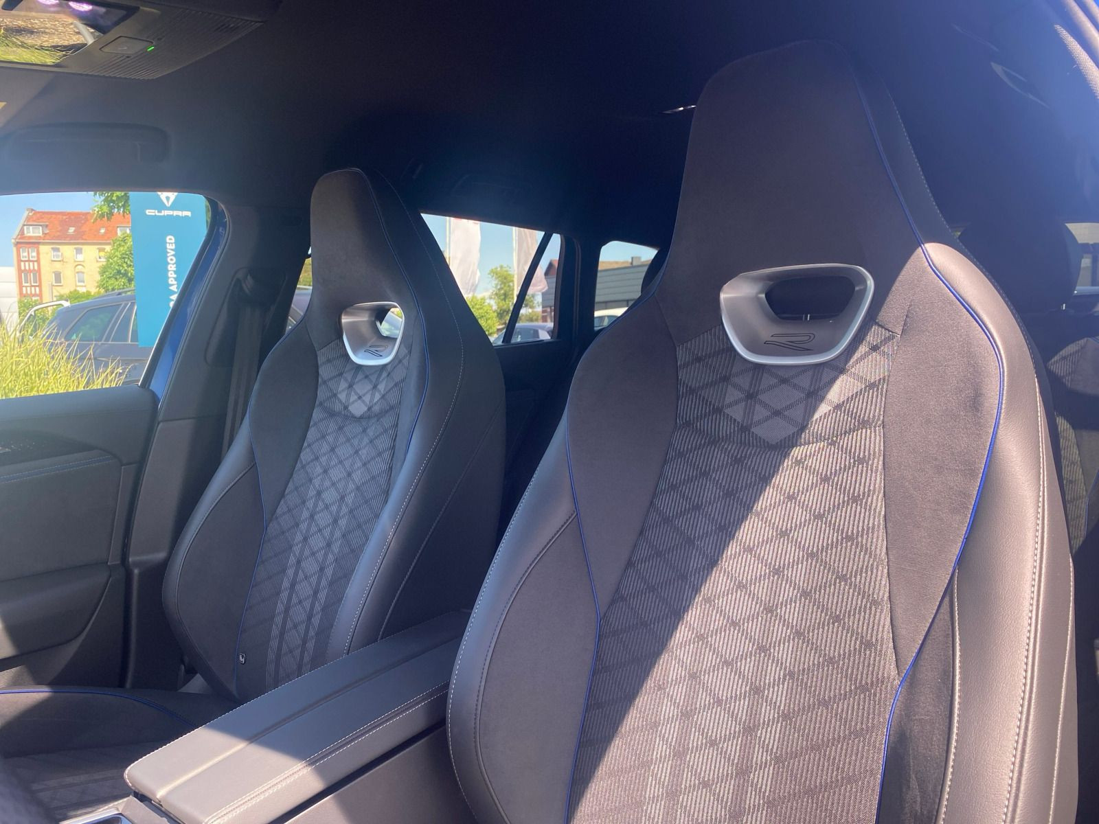 Volkswagen - Passat Variant_9