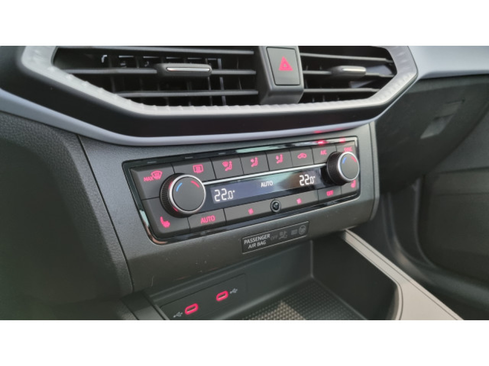 Seat - Ibiza_22