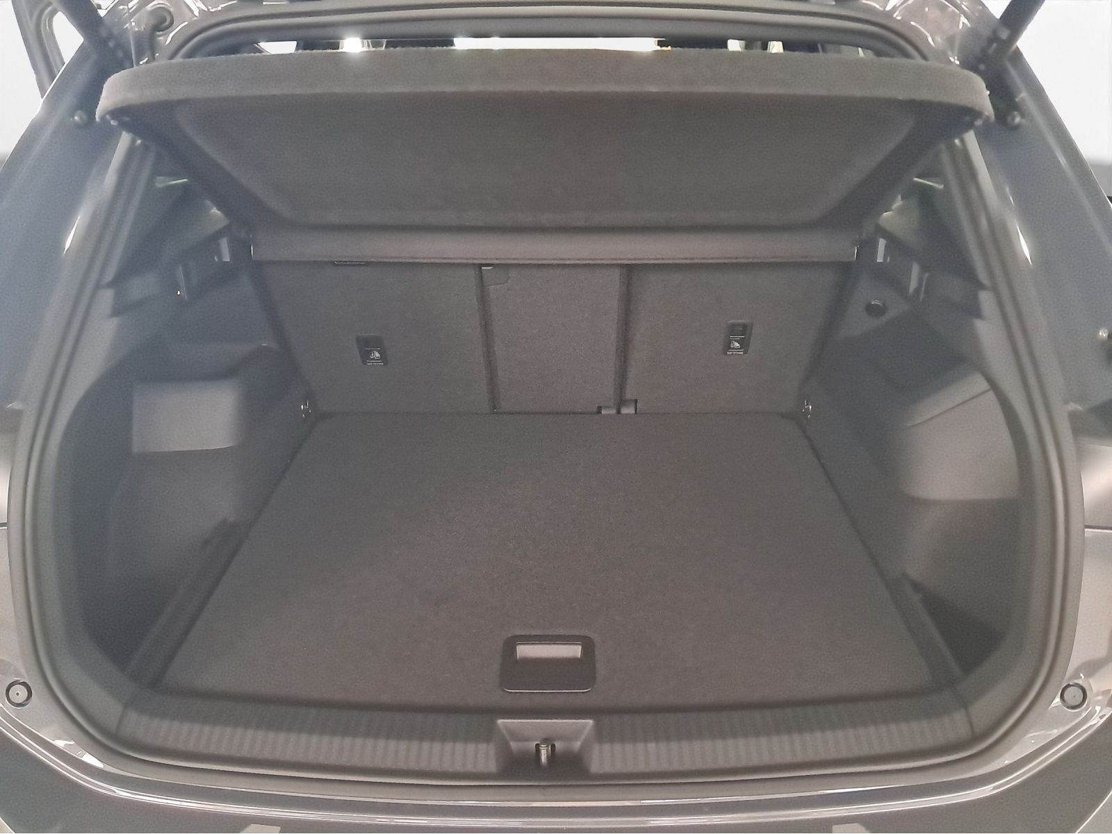 Volkswagen - Tiguan_13
