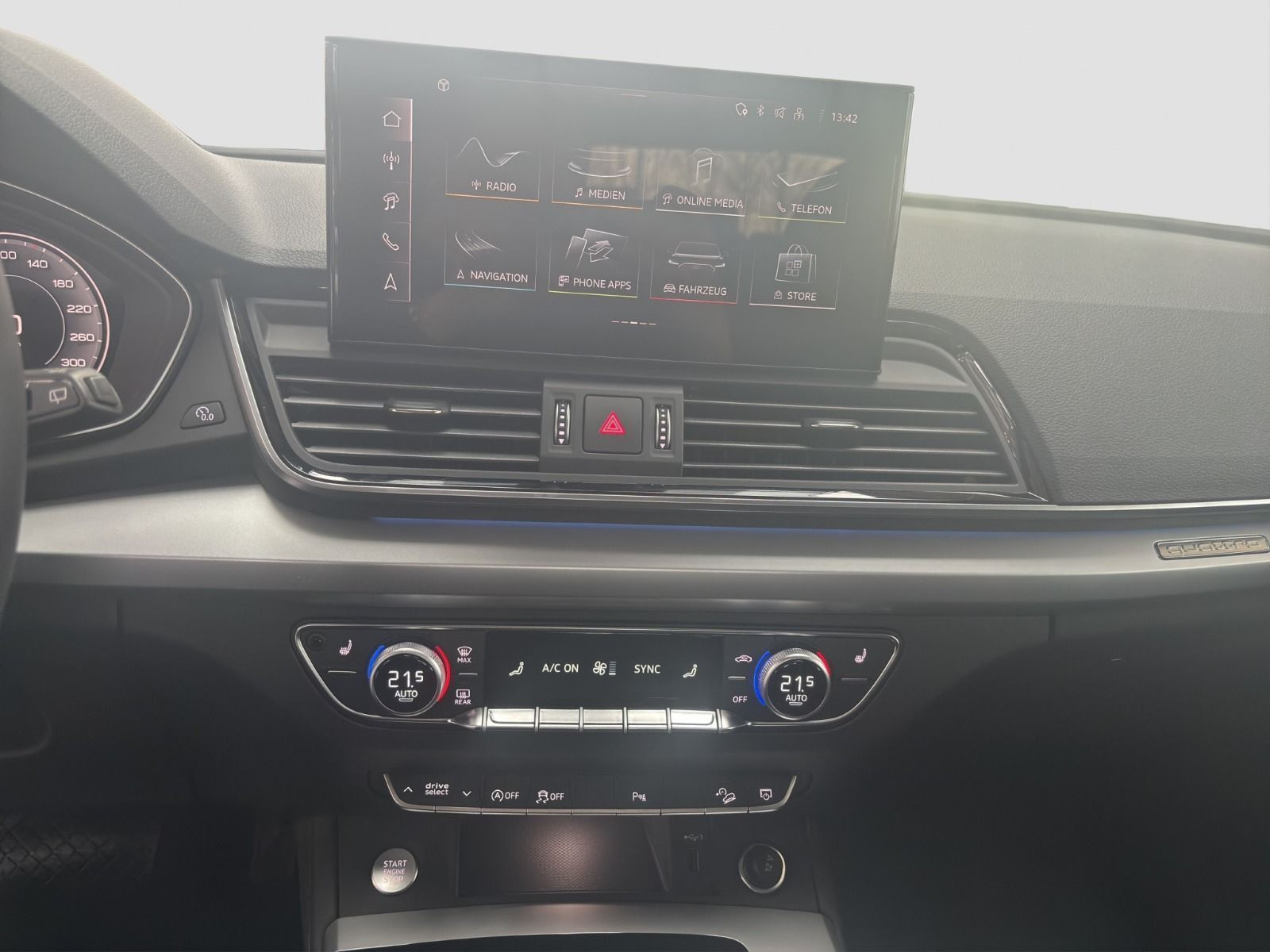 Audi - Q5_18