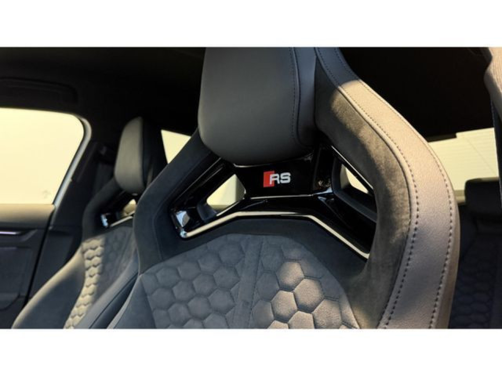 Audi - RS 3_9