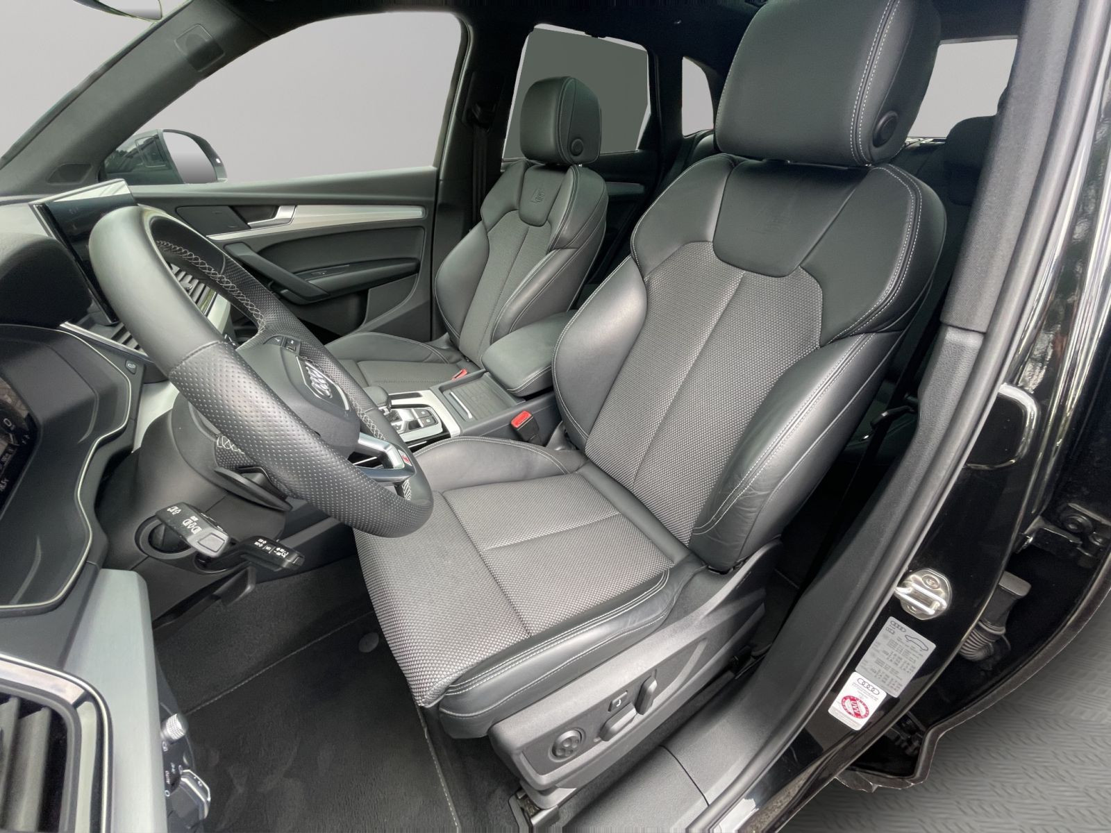 Audi - Q5_11