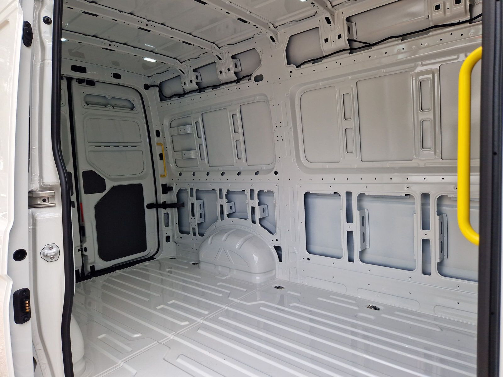 Volkswagen - Crafter_8