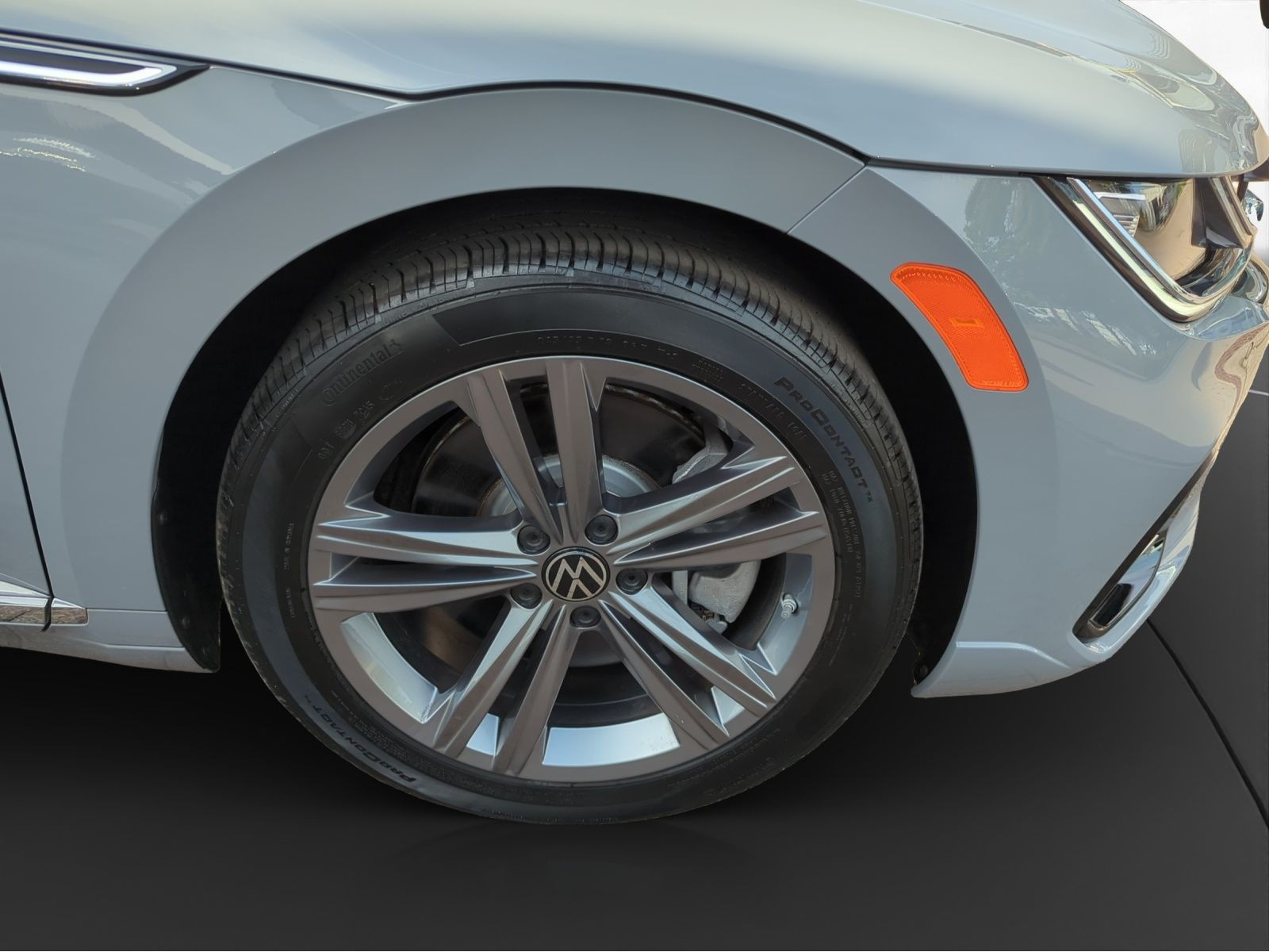 Volkswagen - Arteon_13