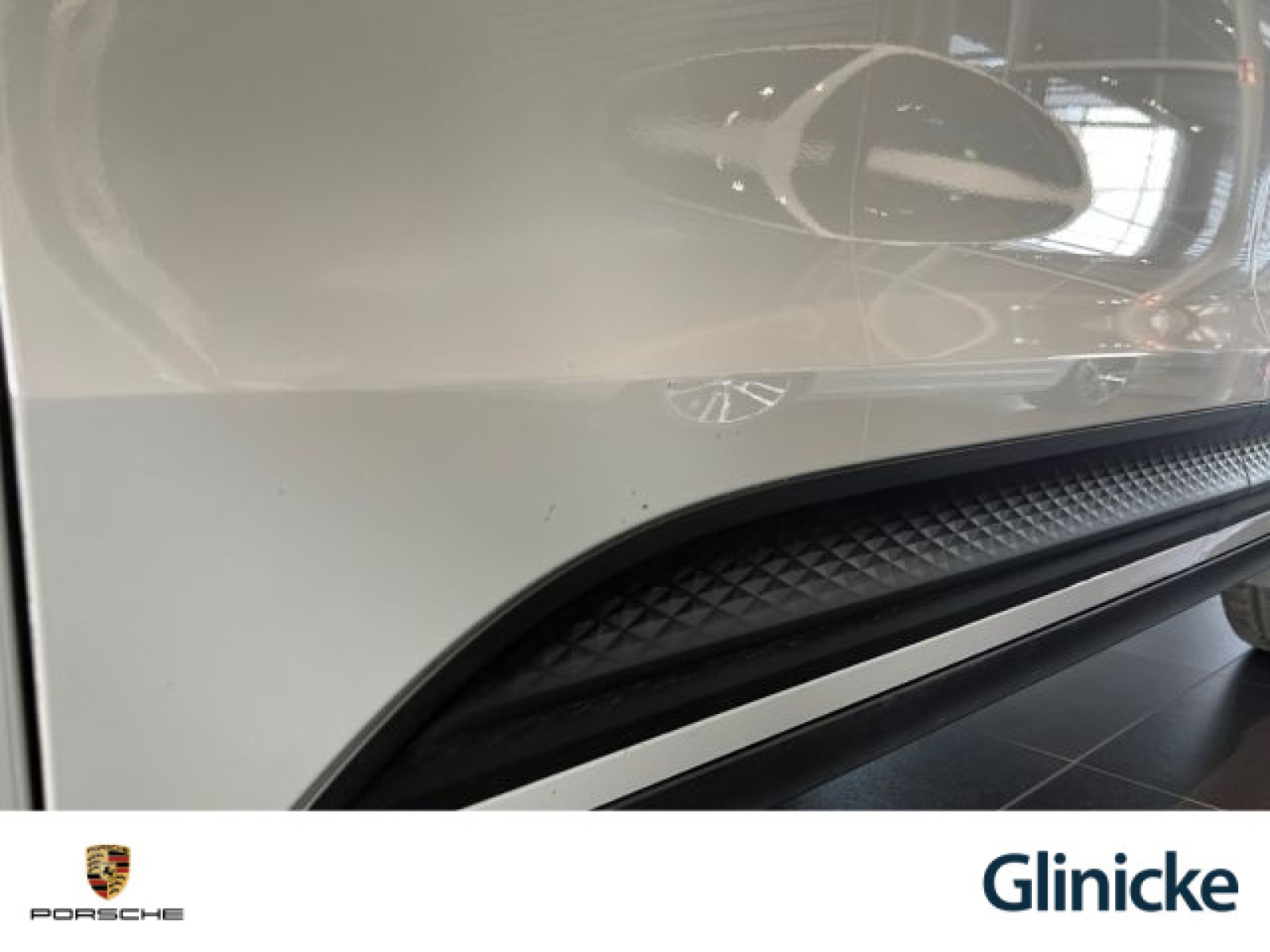 Porsche - Macan_12