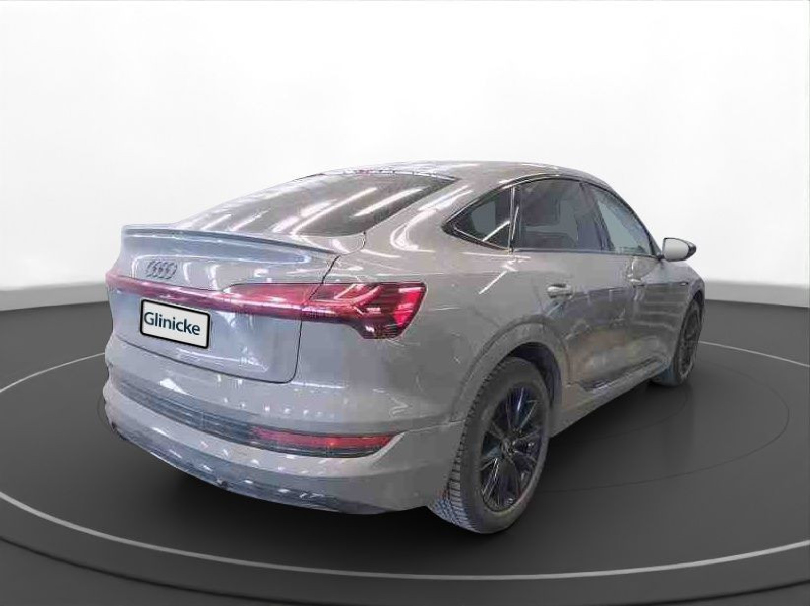 Audi - e-tron Sportback_4