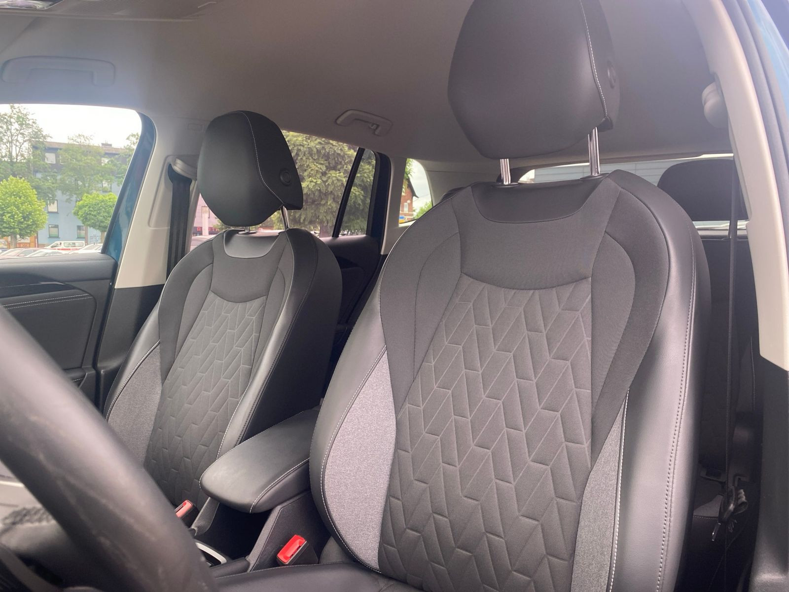 Volkswagen - Tiguan_9