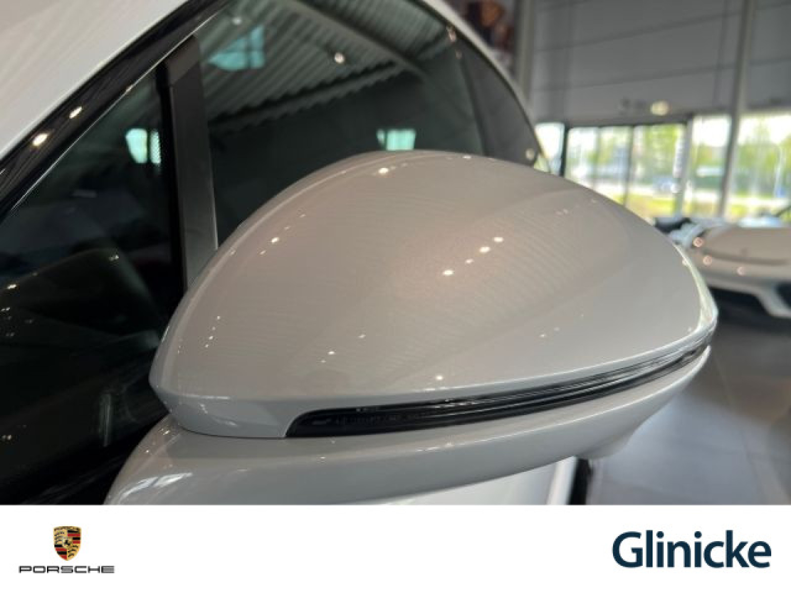 Porsche - Macan_32
