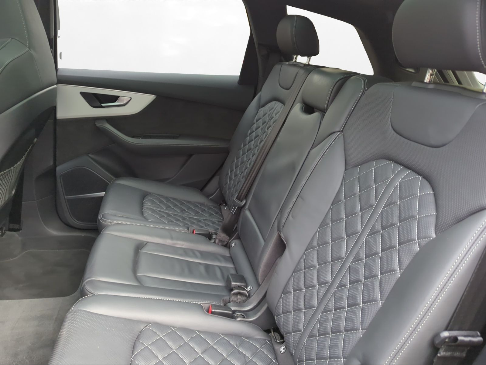 Audi - Q7_5 Audi - Q7_5