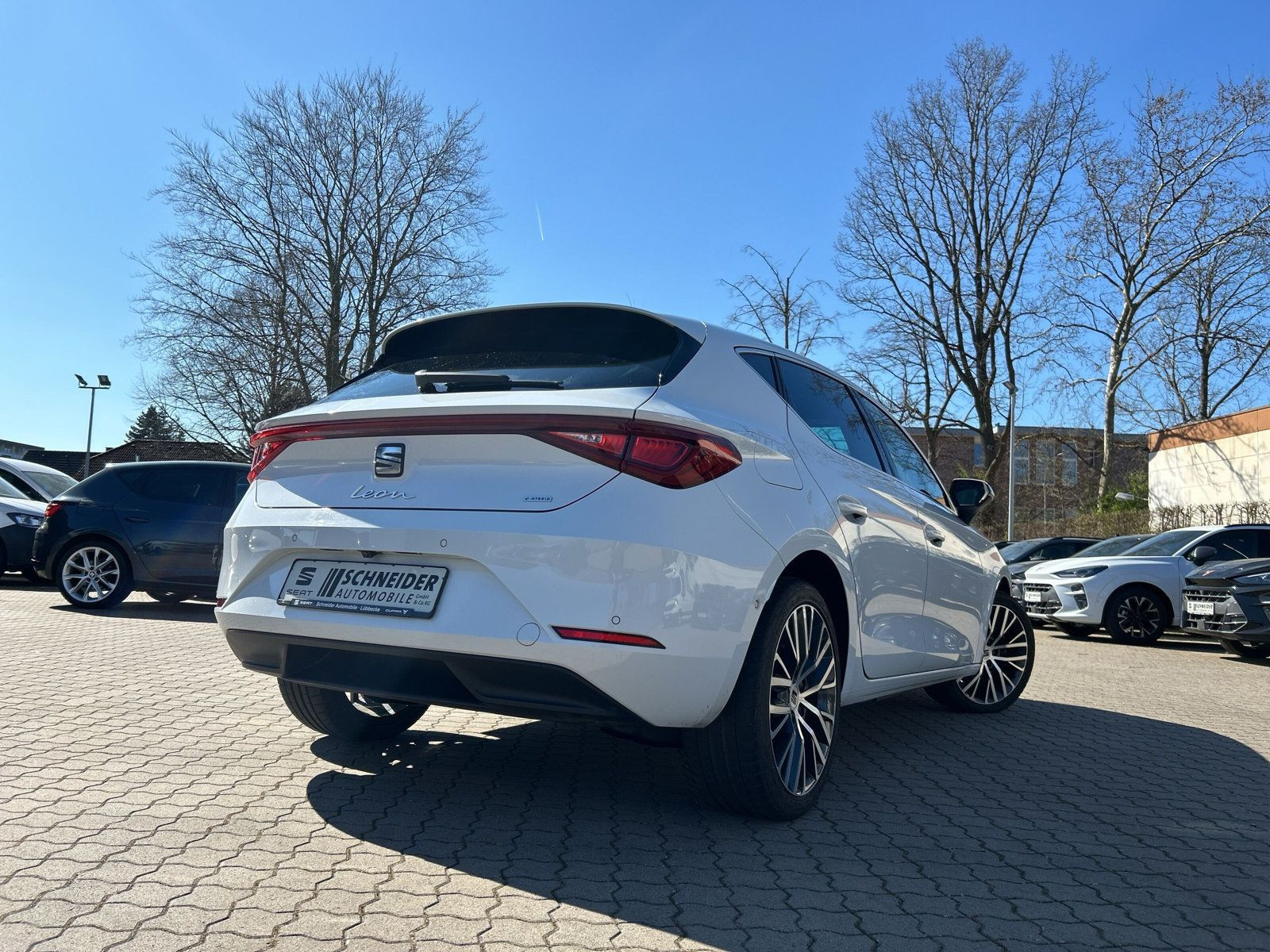 Seat - Leon_11