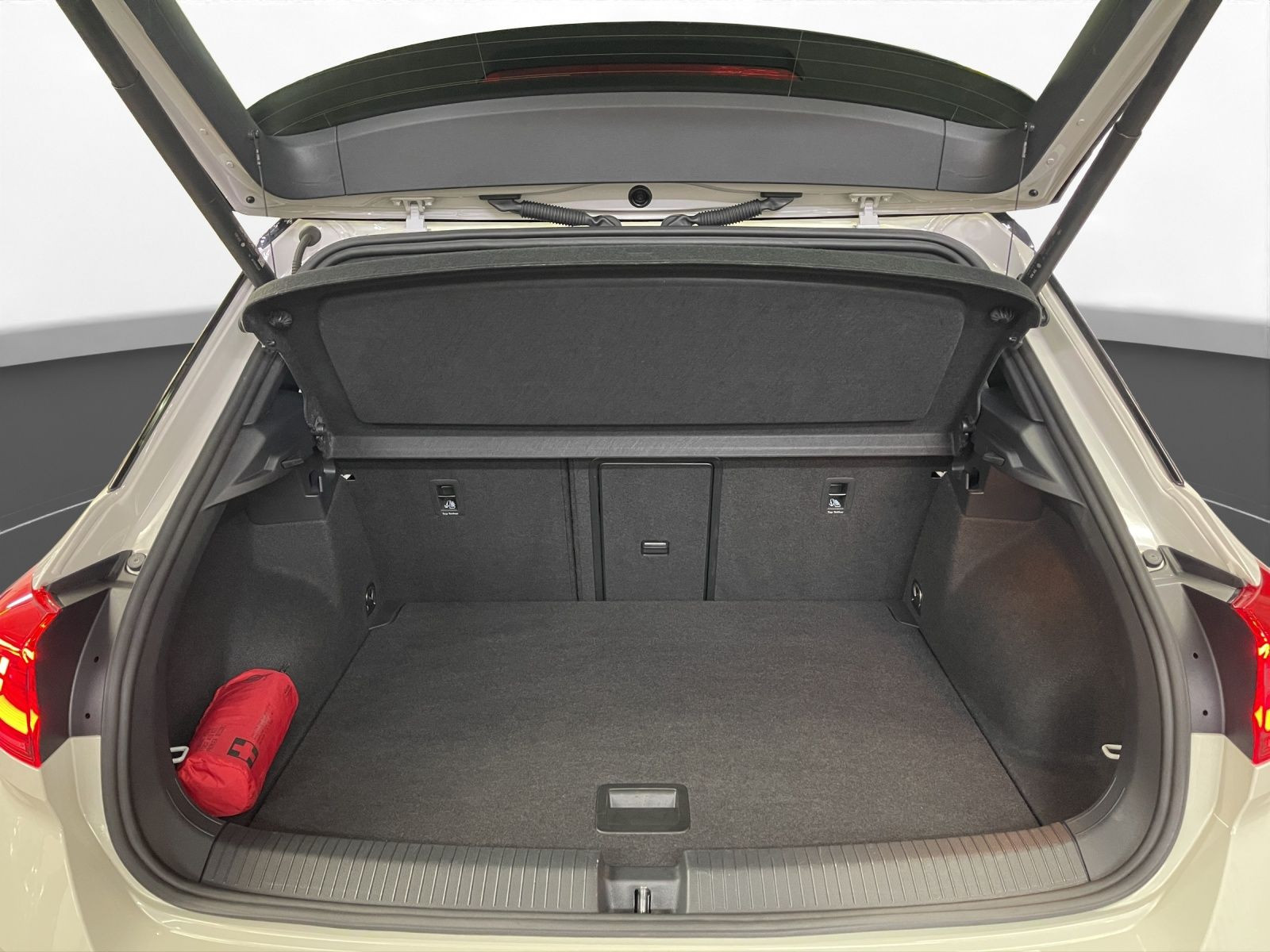 Volkswagen - T-Roc_24