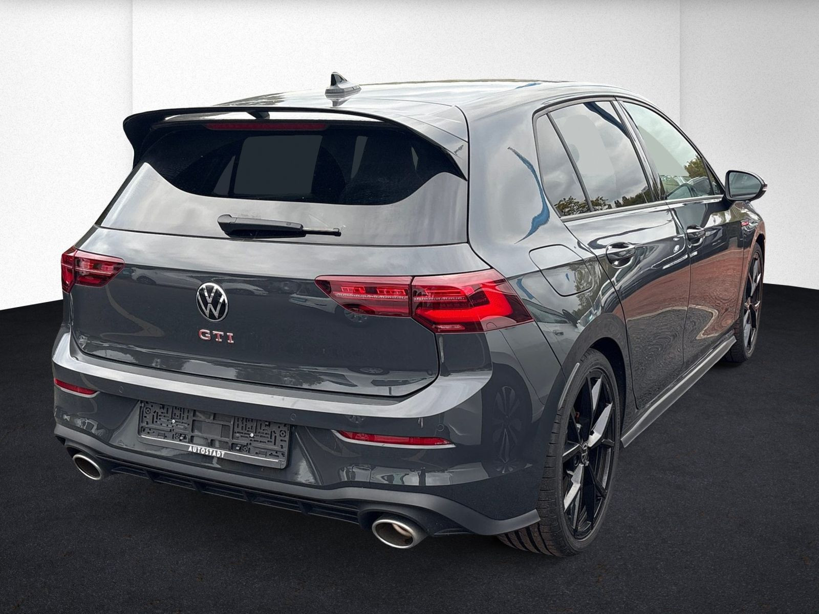 Volkswagen - Golf GTI_4