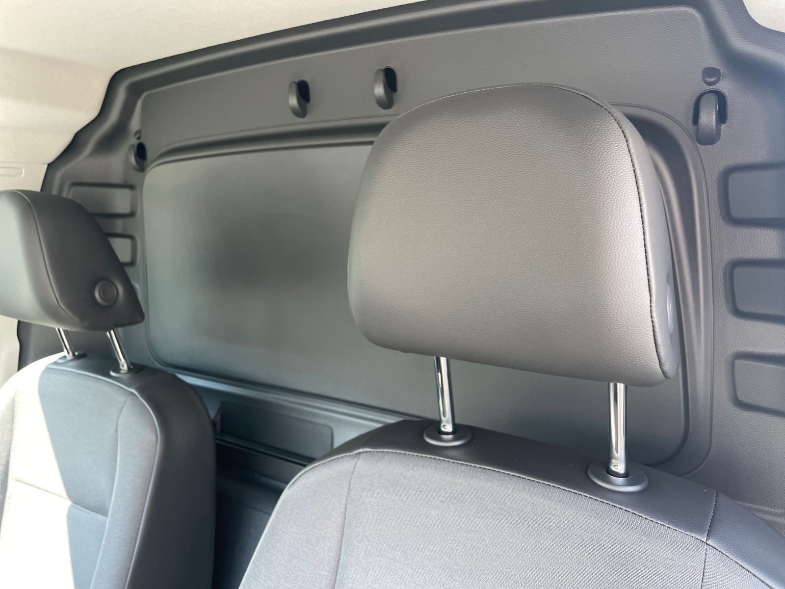 Volkswagen - Caddy Maxi_14