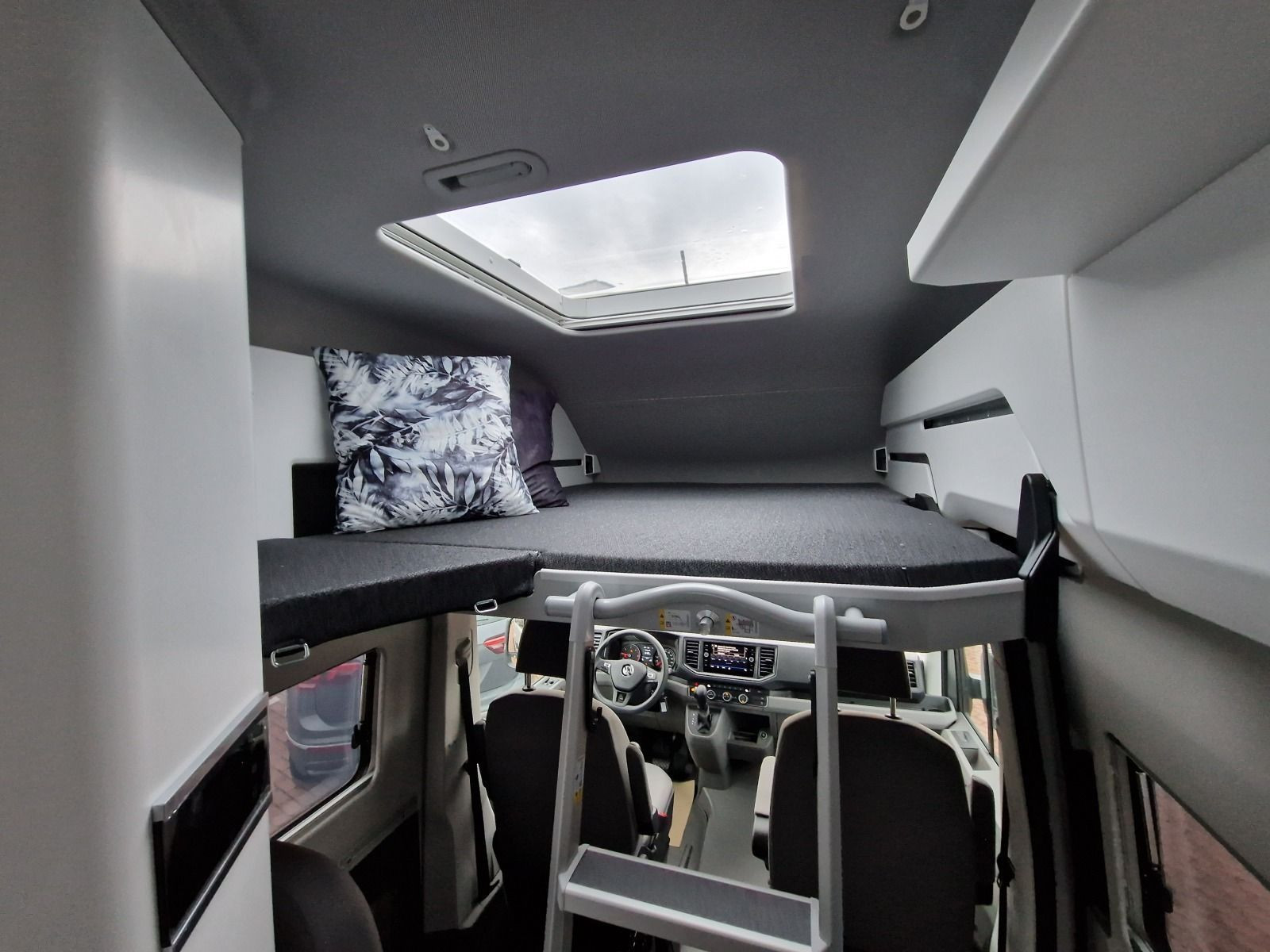 Volkswagen - Grand California 600_13