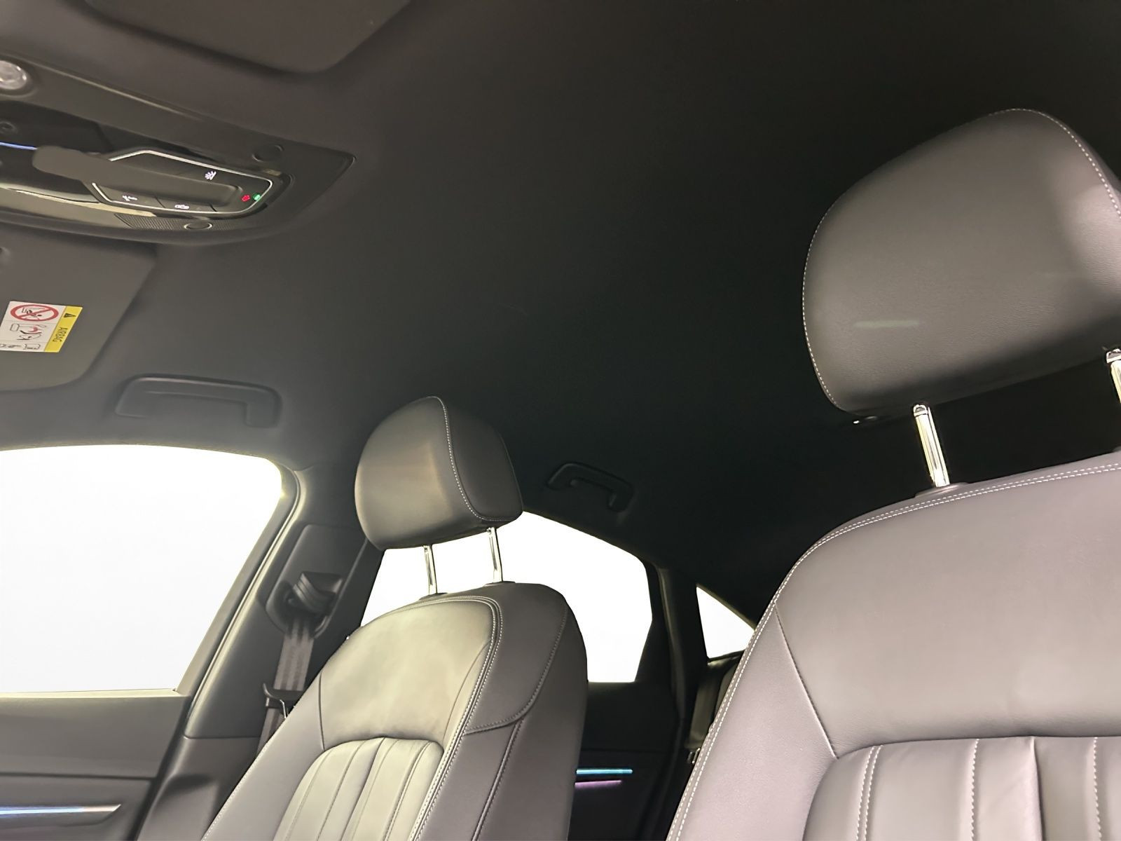 Audi - Q8 Sportback e-tron_9