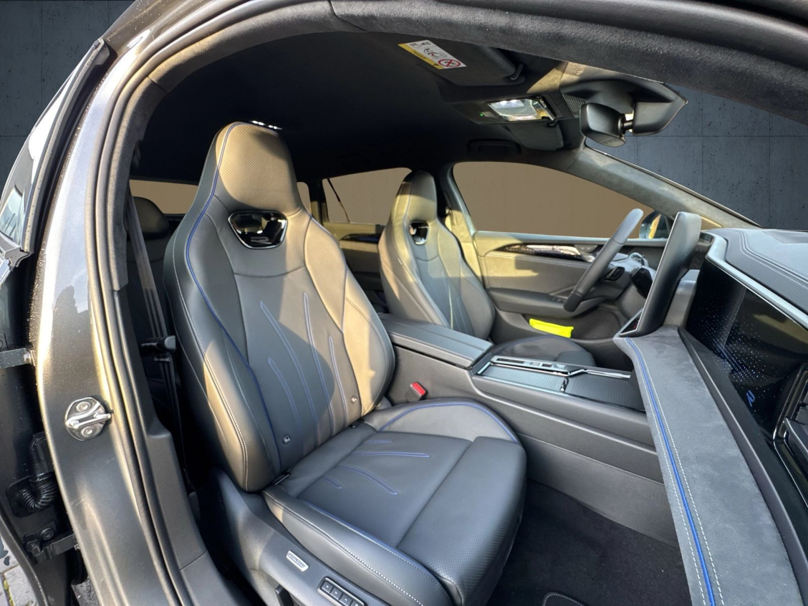 Volkswagen - Passat Variant_16