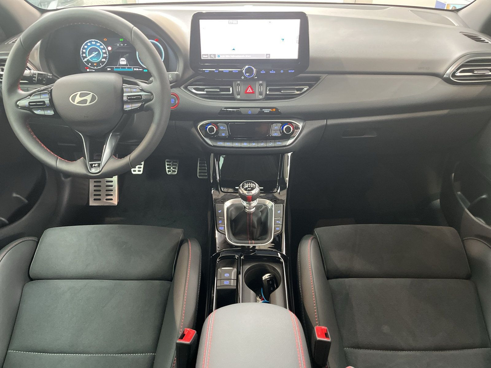 Hyundai - i30_8
