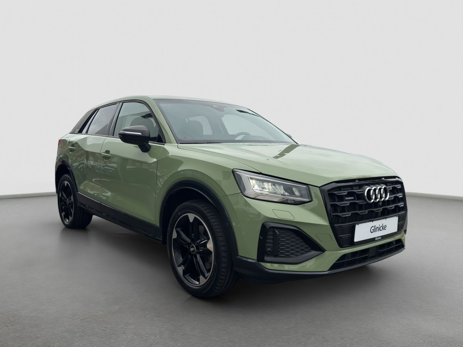 Audi - Q2_7