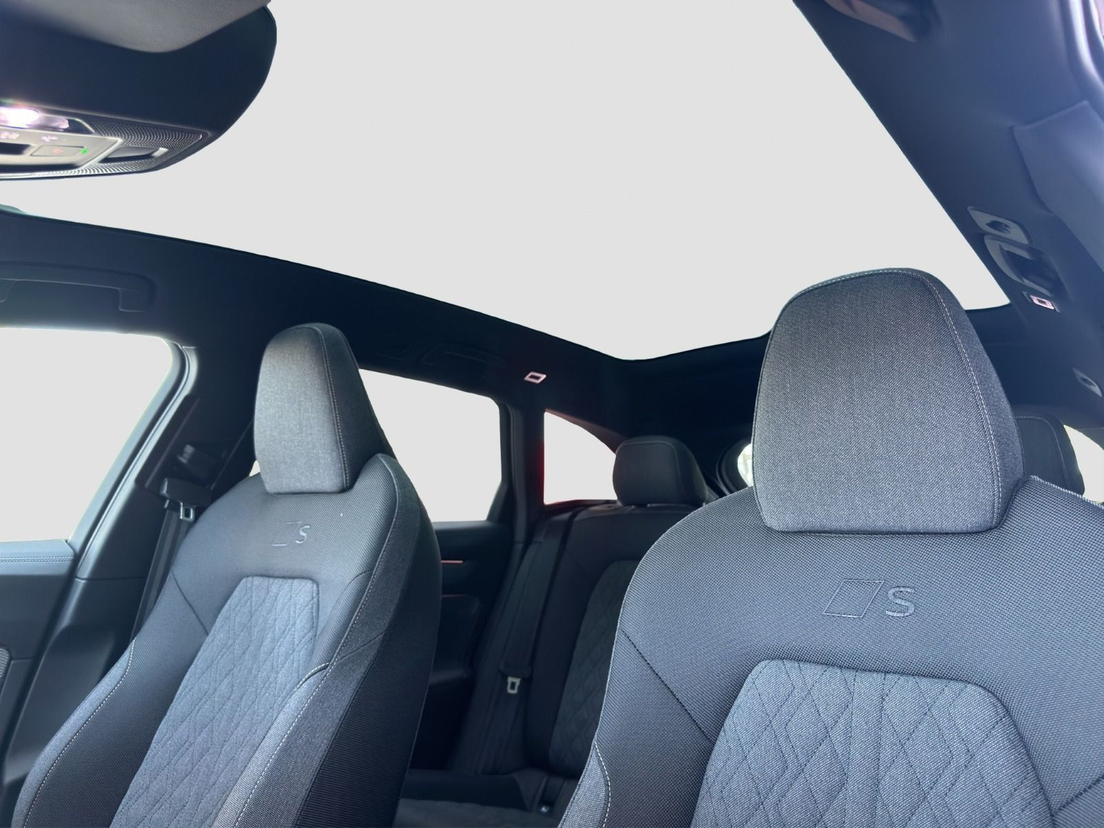 Audi - A6 Avant_24