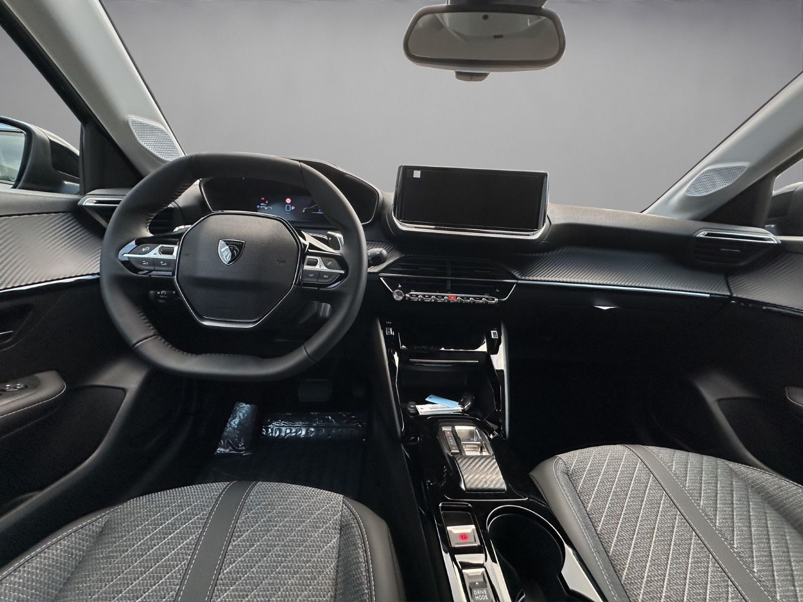 Peugeot - 208_13