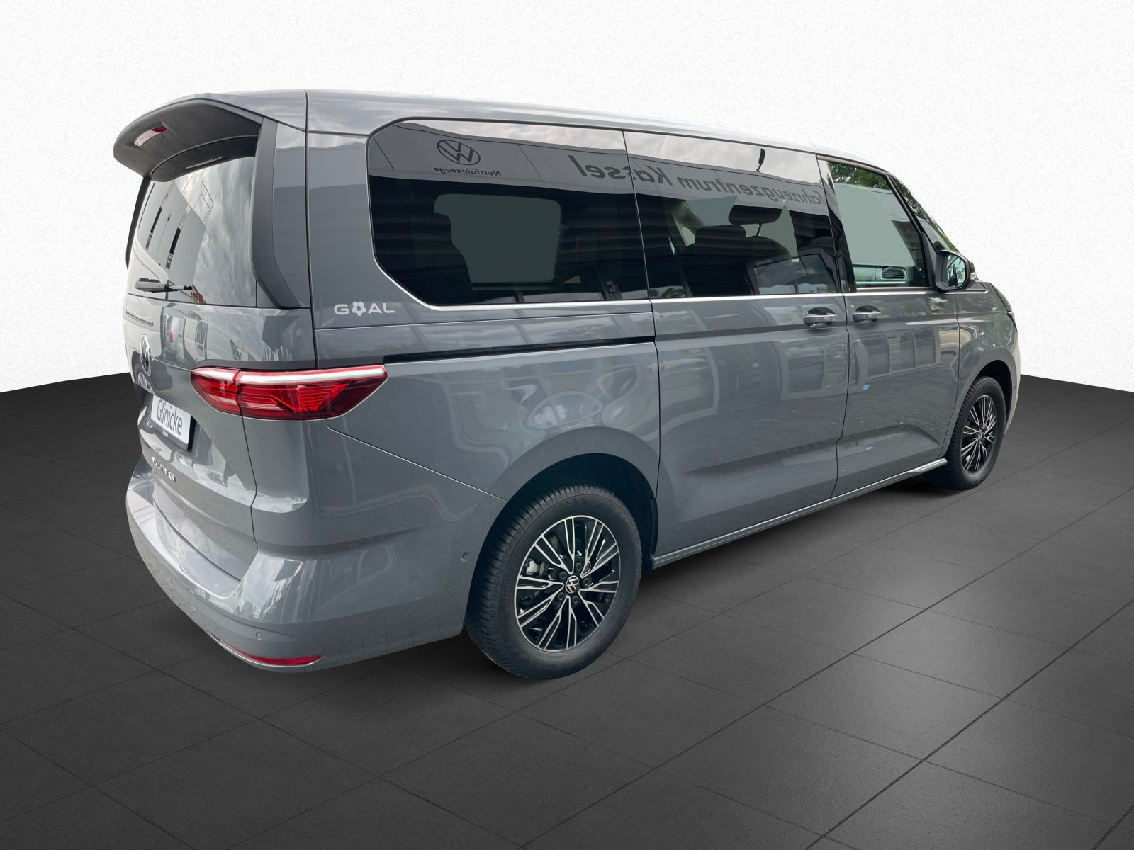 Volkswagen - Multivan_4
