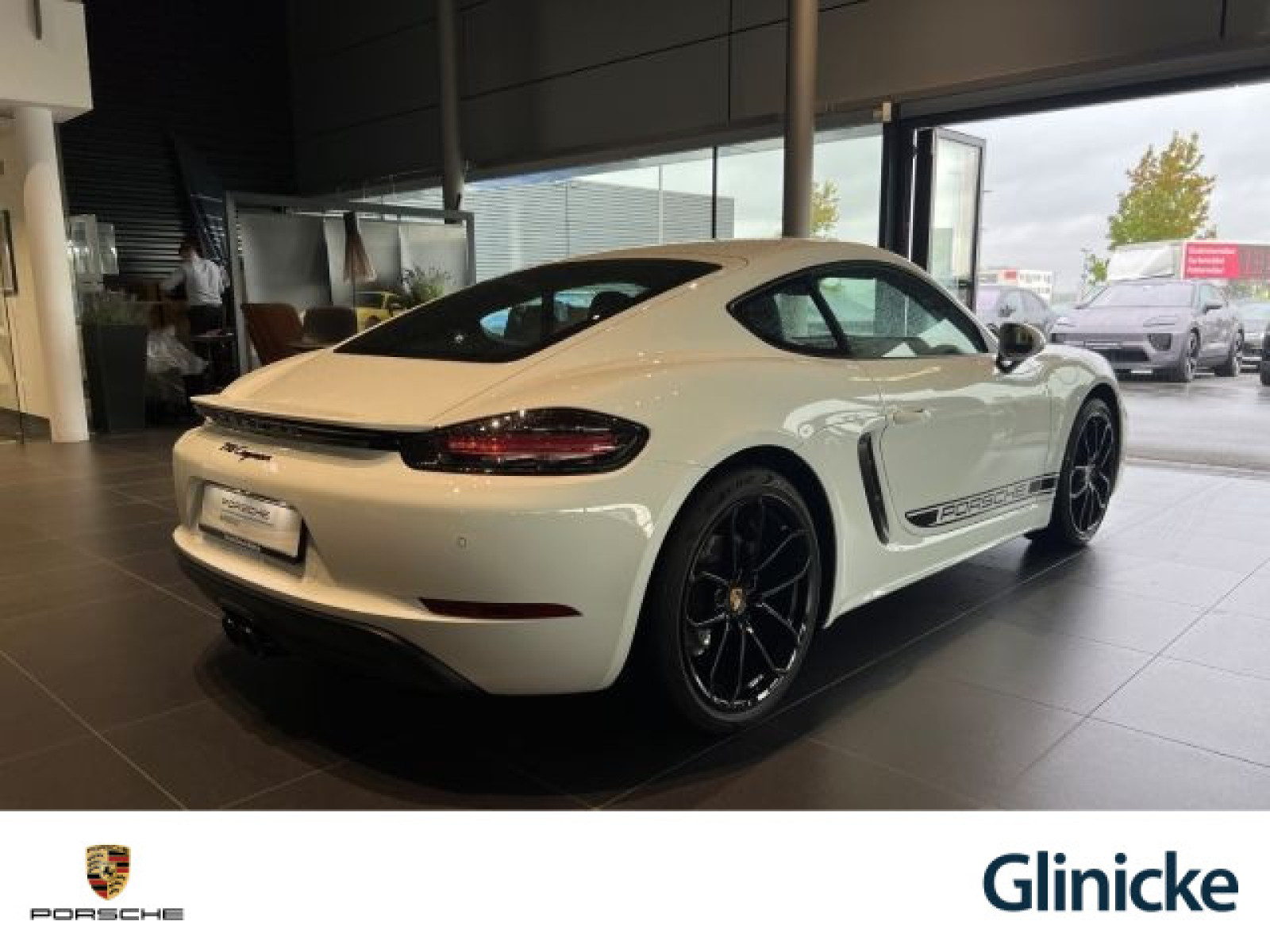 Porsche - Cayman_6
