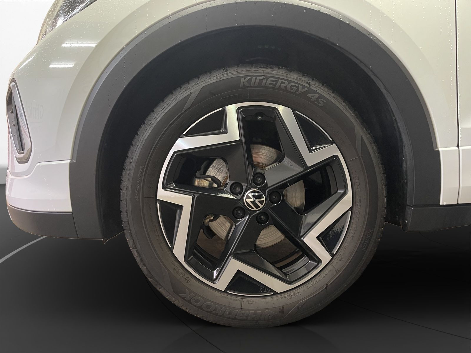 Volkswagen - T-Cross_13