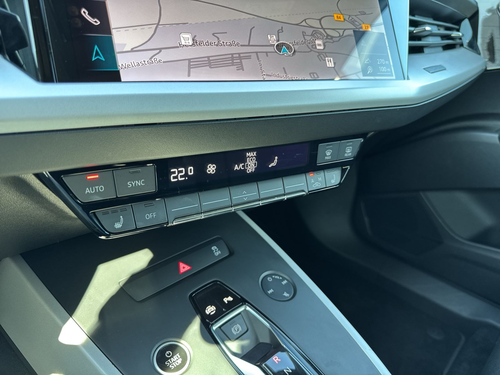 Audi - Q4 e-tron_25 Audi - Q4 e-tron_25