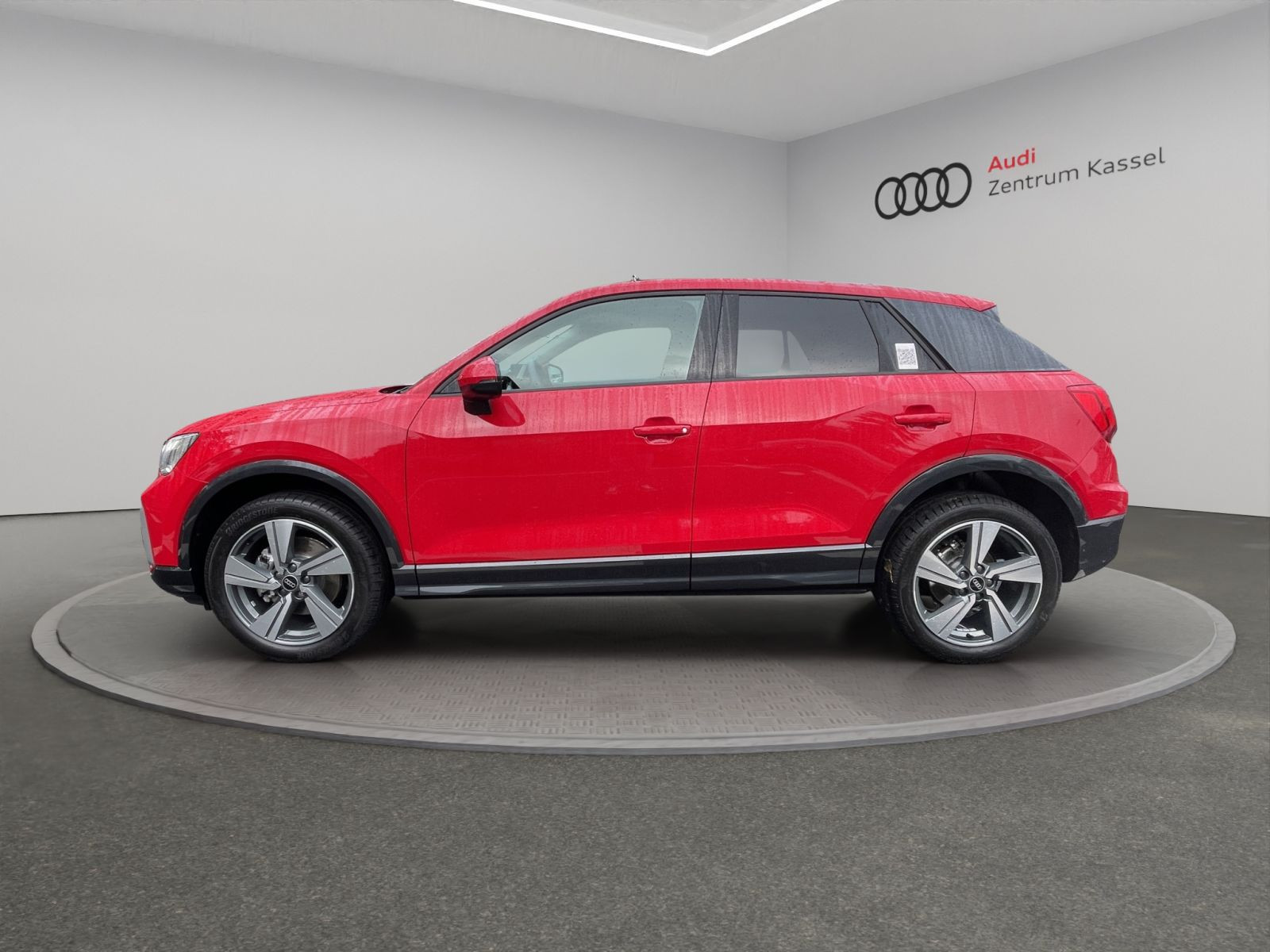 Audi - Q2_4