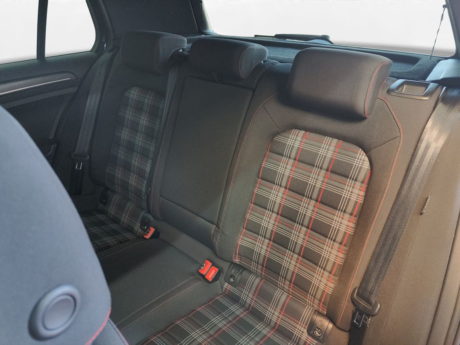 Volkswagen - Golf GTI_3