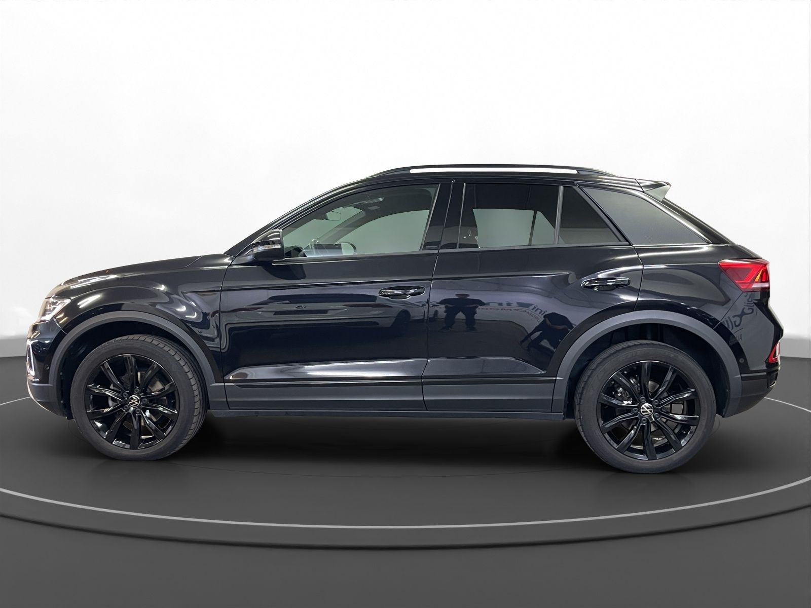 Volkswagen - T-Roc_8