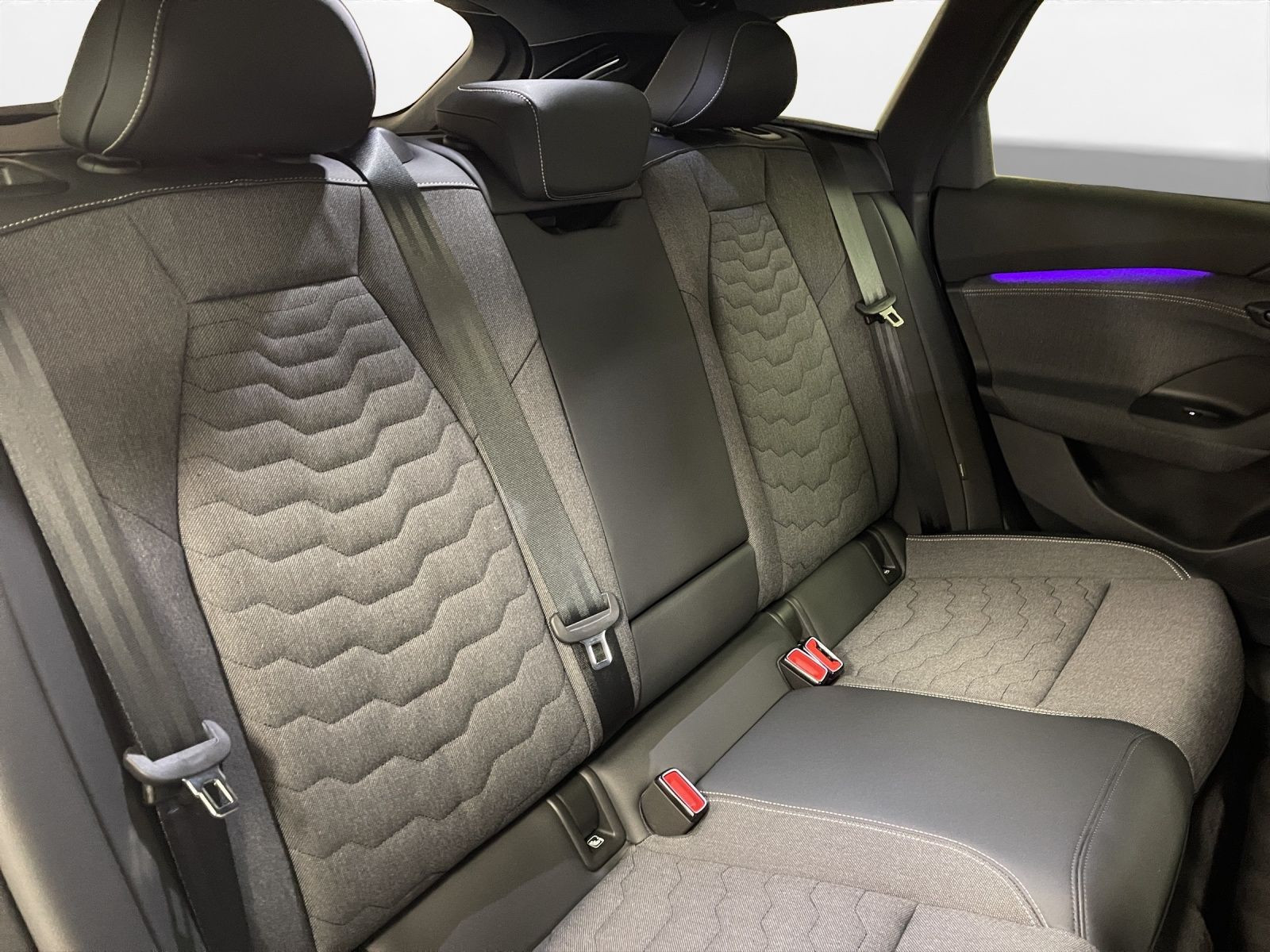 Audi - A6 Avant e-tron_19