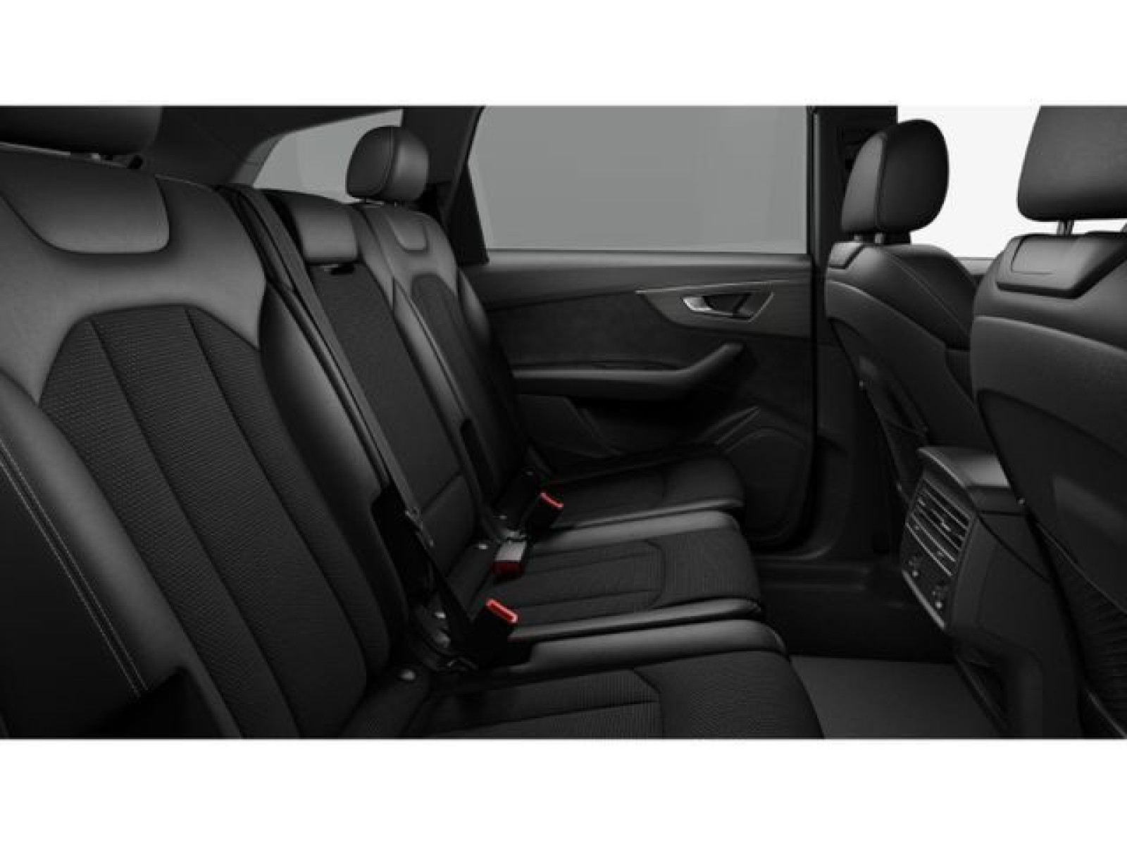 Audi - Q7_12